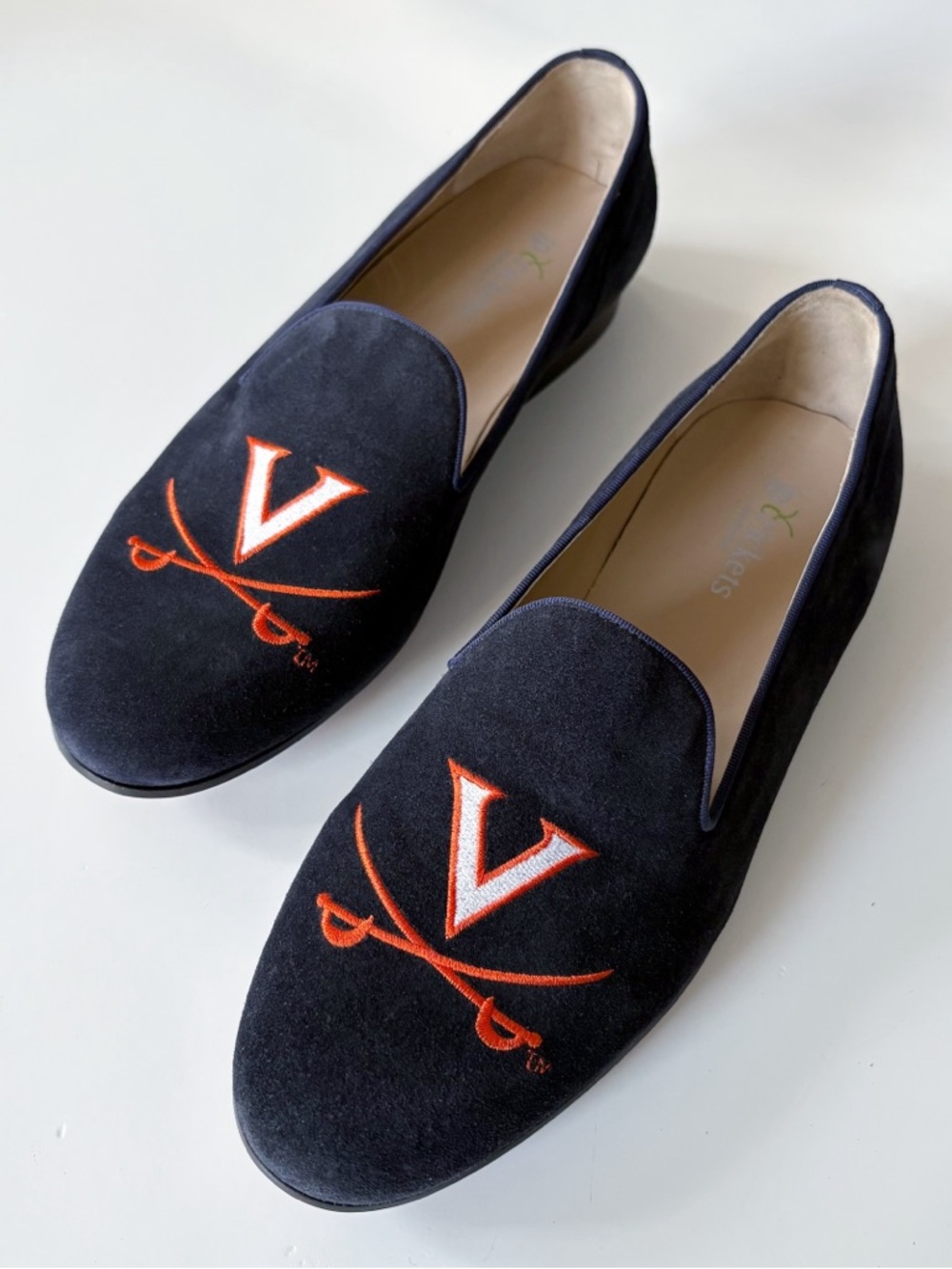JP Crickets || University of Virginia UVA Suede Embroidered Smoking Loafers 8‎